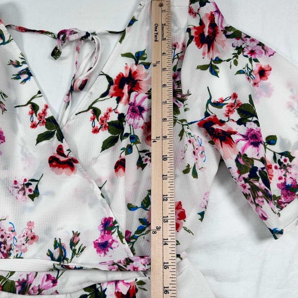 TRIXXI Floral Boho Romper Shorts Kimono Sleeve Surplice Tie Back XXL Fits XL - Picture 5 of 13